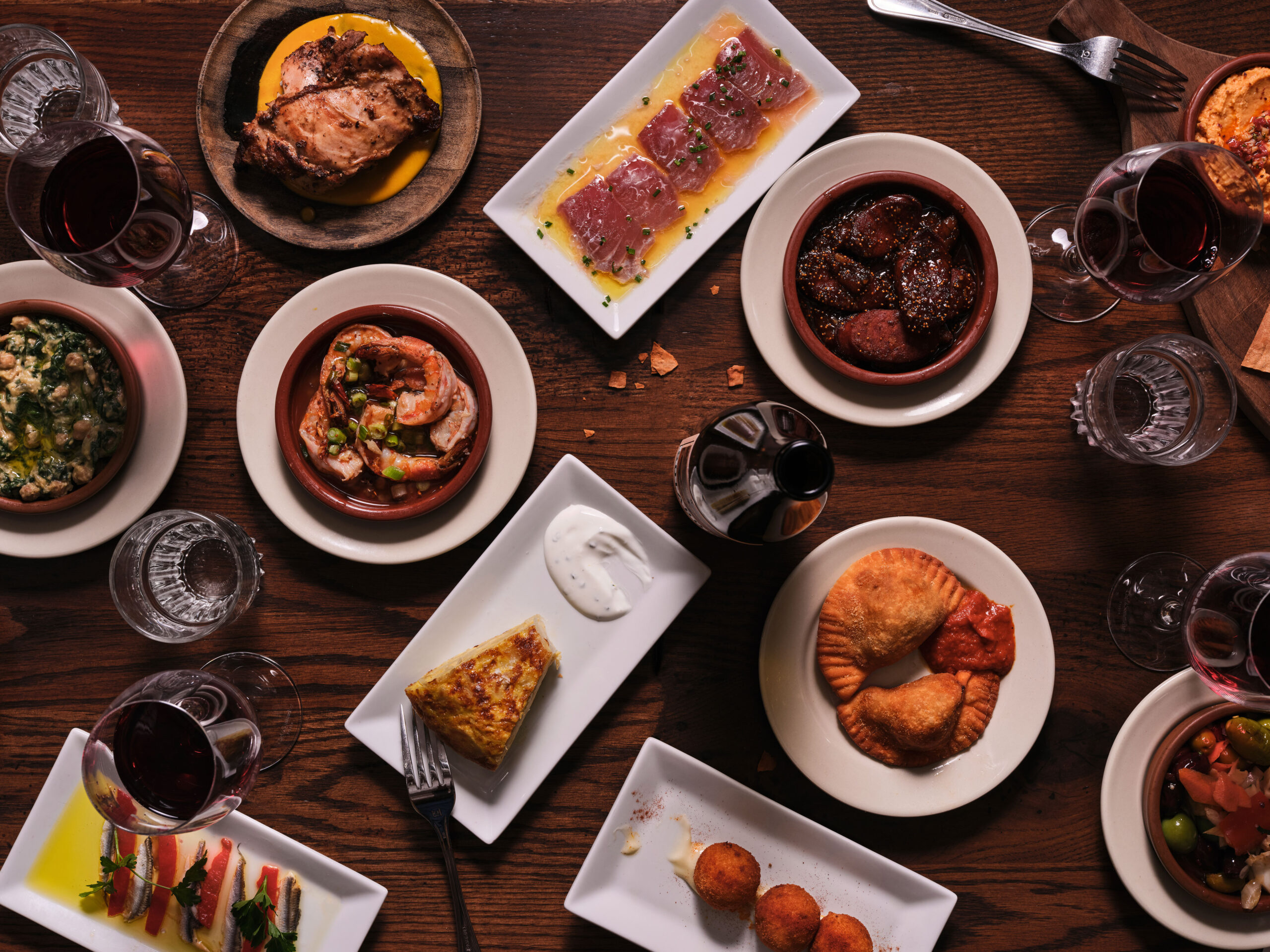 ABOUT - Barcelona Cathedral Heights